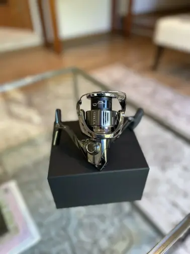  Shimano Stella 2022 C3000XG Spinning