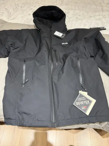DAIWA GORE-TEX DW-1725J Extra Loft Winter Jacket, Black, XL