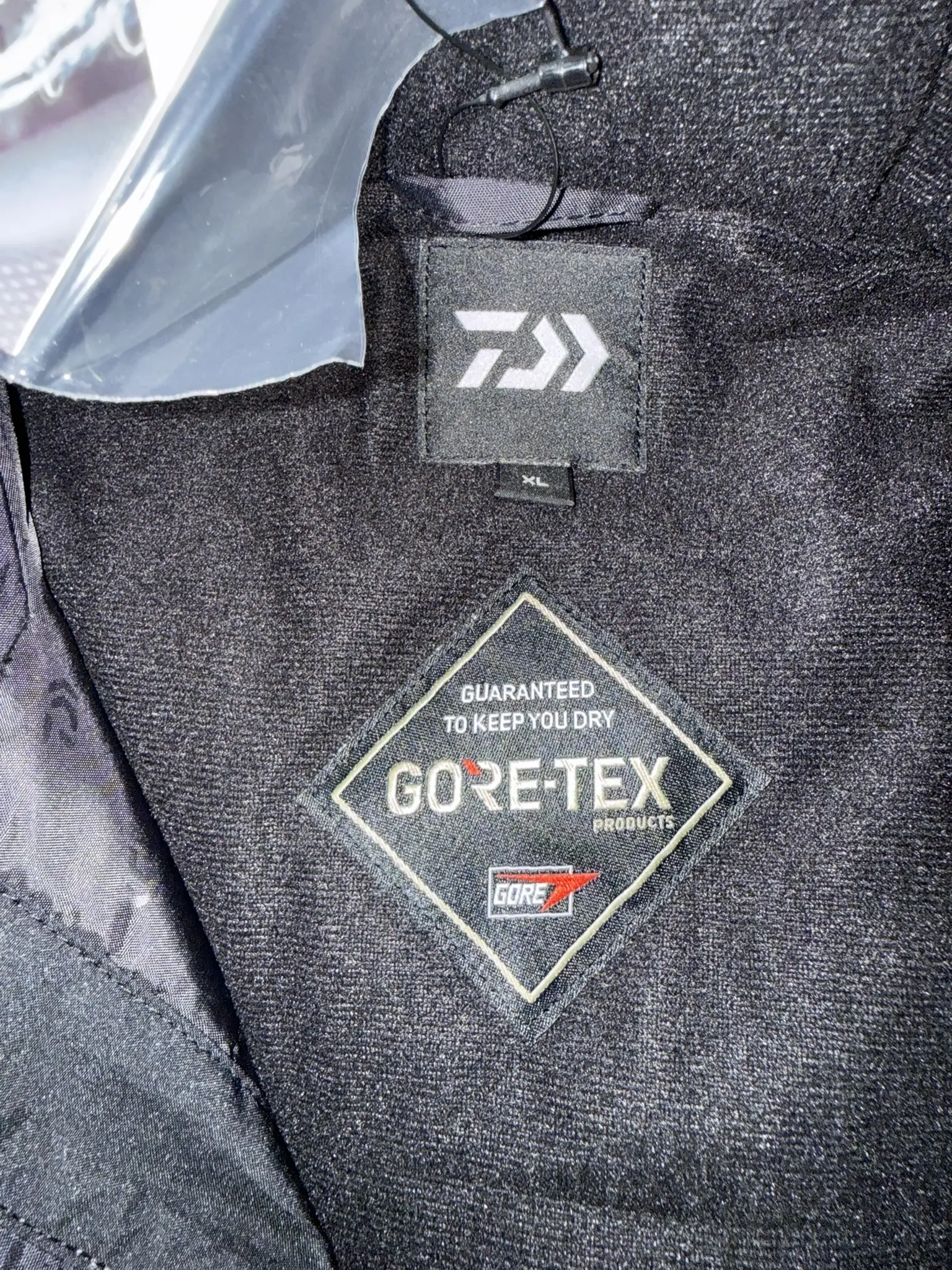 DAIWA GORE-TEX DW-1725J Extra Loft Winter Jacket, Black, XL - Imagen 3